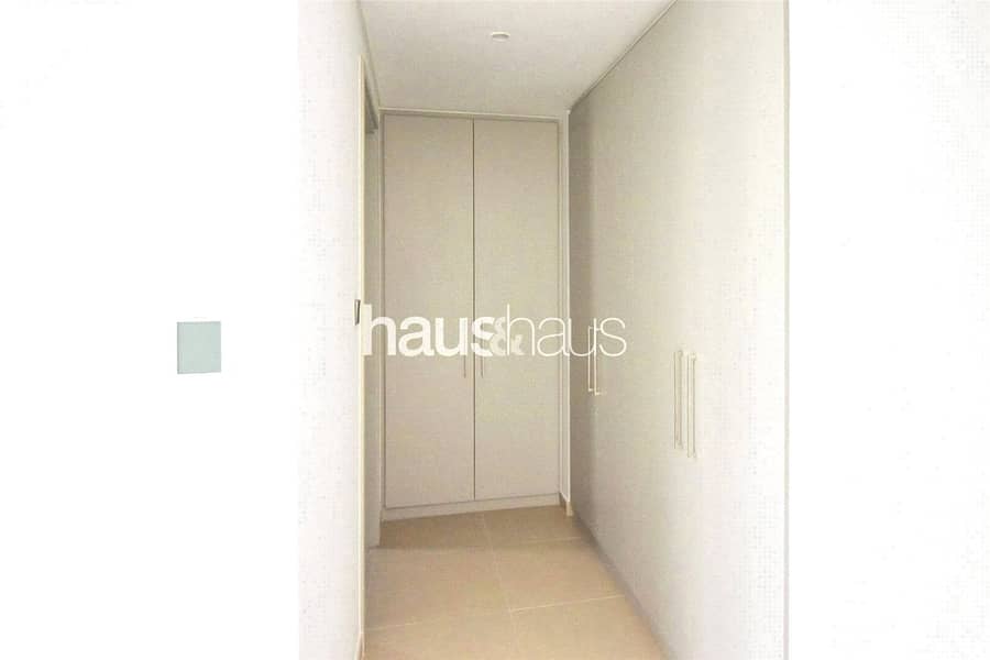 Backing Park | Rare Location | Walk To Pool/Gym - Image 14