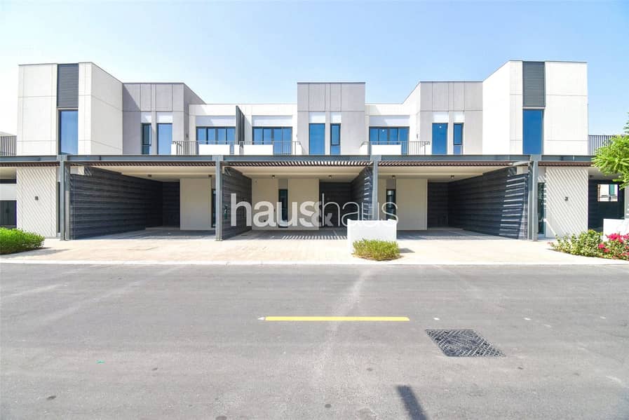 Backing Park | Rare Location | Walk To Pool/Gym - Image 24