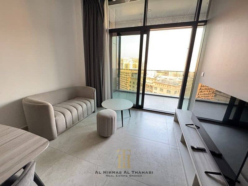 Fully Furnished 1BR / Full Facilities / Prime Area