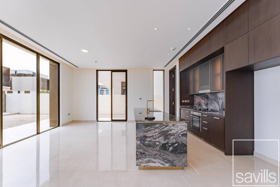 VASTU | Landscaped | Ellie Saab Design - Image 6