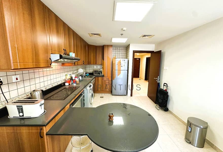 3BR + Maid | Sea and Eye View | Spacious Layout - Image 7