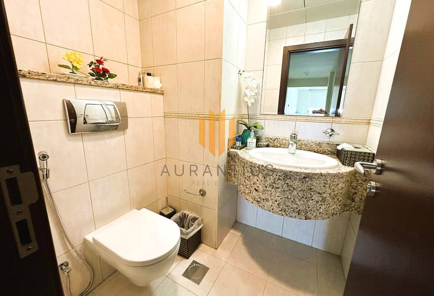 3BR + Maid | Sea and Eye View | Spacious Layout - Image 13