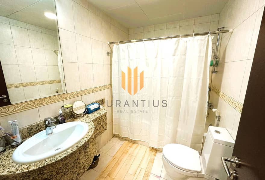 3BR + Maid | Sea and Eye View | Spacious Layout - Image 14