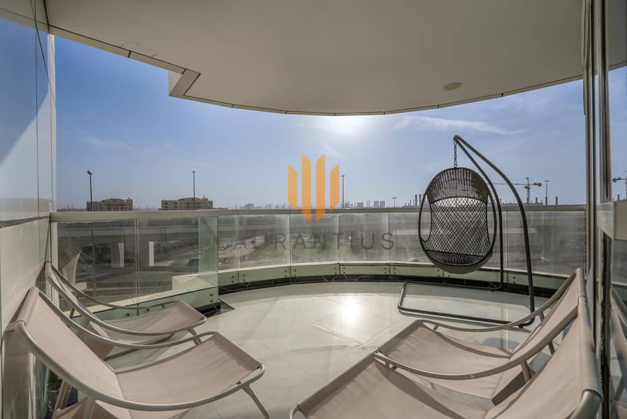 Luxurious 2BR | Upgraded | Elegant Furnishing