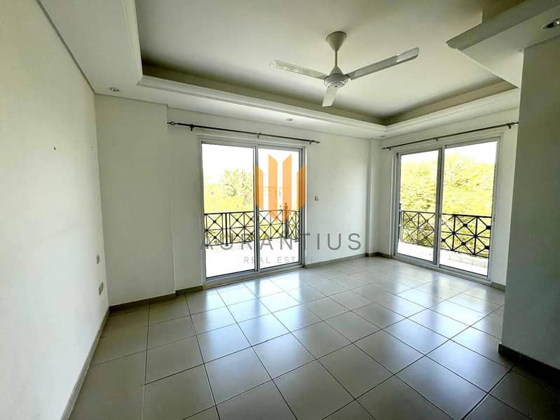 Type D | Single Row | Exclusive - Image 7