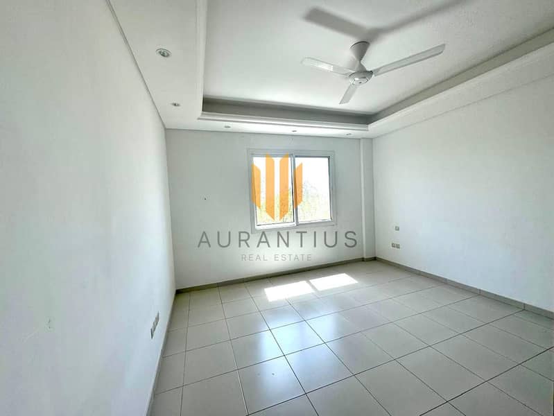 Type D | Single Row | Exclusive - Image 9