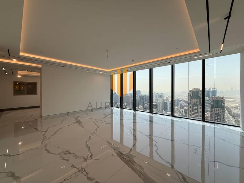 Luxurious 4BR with Breathtaking Views|Vacant