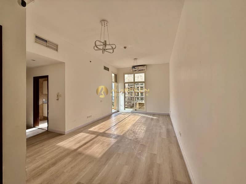 2BHk Apartment | Huge Layout | Prime Location