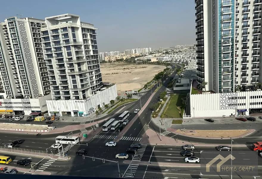 High Floor| Community View| Closed Kitchen - Image 22