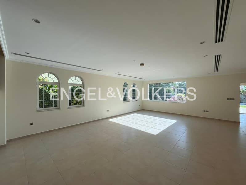 Huge Plot | Landscaped | Internal | Vacant Now