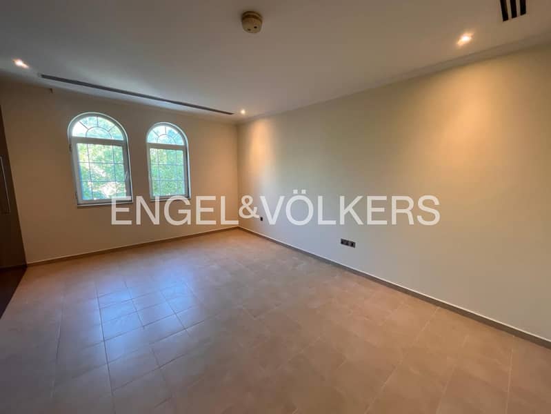 Huge Plot | Landscaped | Internal | Vacant Now - Image 12