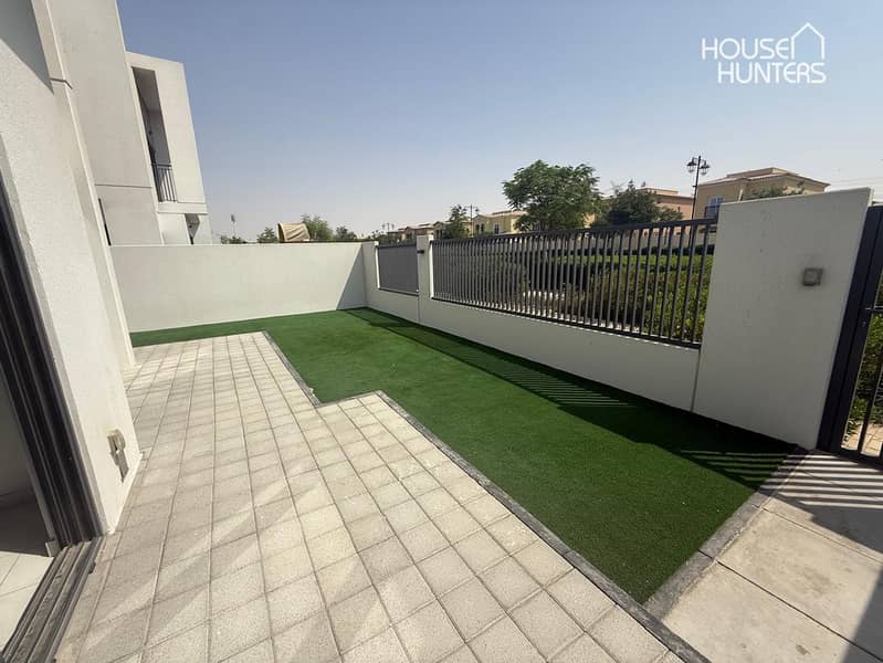 Single Row | Great Location | Multiple Cheques