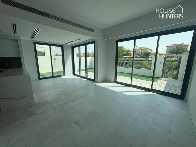 Single Row | Great Location | Multiple Cheques