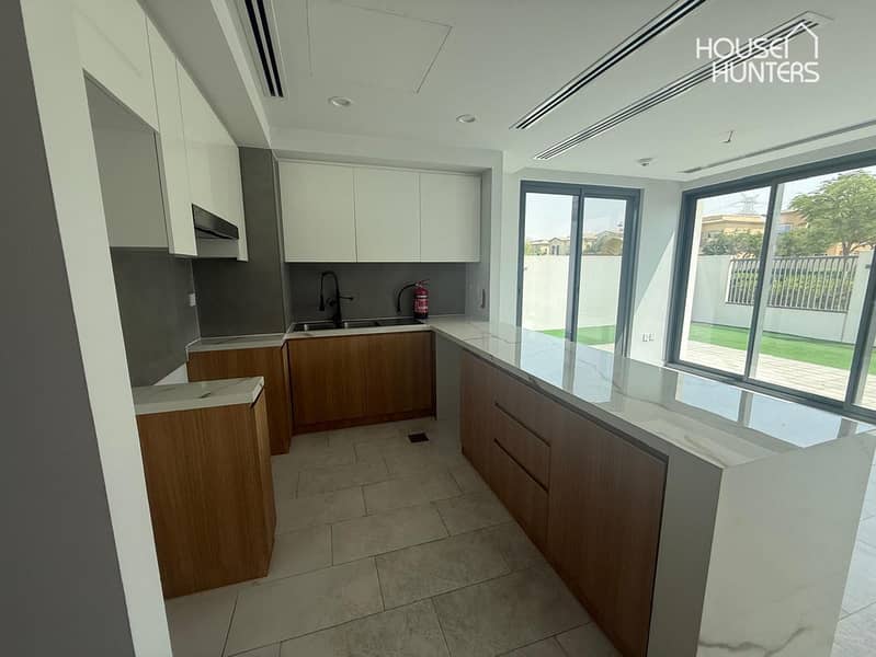 Single Row | Great Location | Multiple Cheques