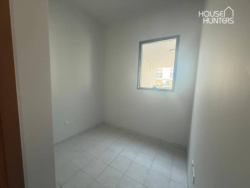 Single Row | Great Location | Multiple Cheques - Image 8