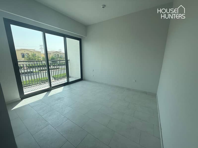 Single Row | Great Location | Multiple Cheques - Image 11