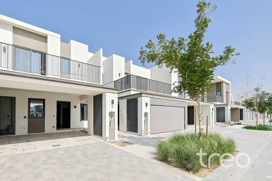 Single Row | Fully Upgraded | Biggest Plot