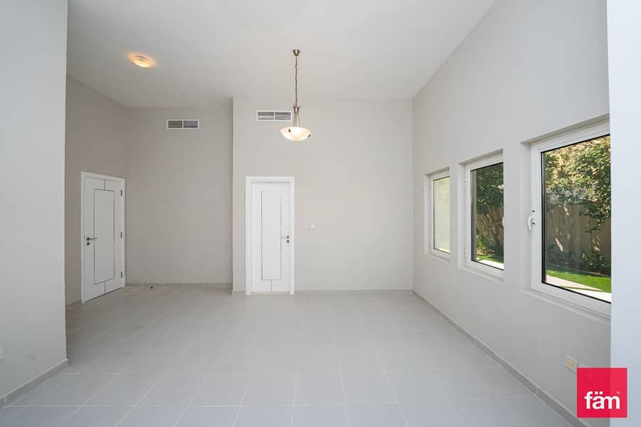 Stunning Pool and Garden|Incredible upgraded Villa