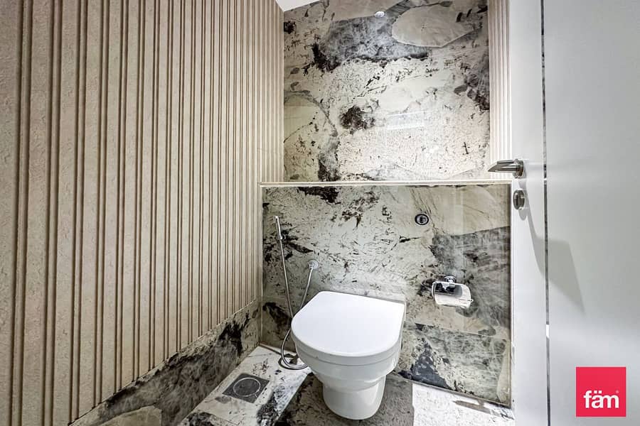 Stunning Pool and Garden|Incredible upgraded Villa - Image 17