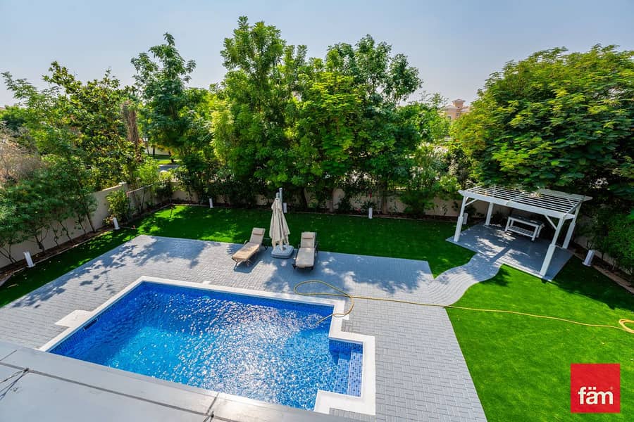 Stunning Pool and Garden|Incredible upgraded Villa - Image 21