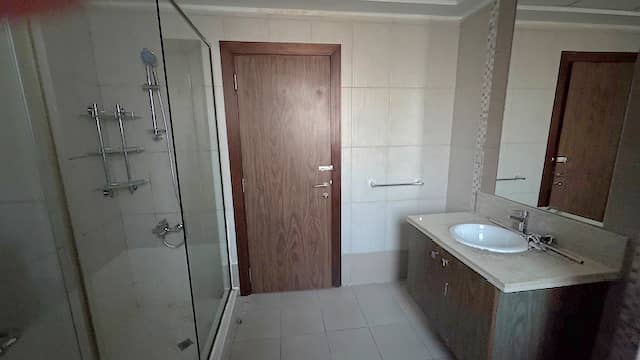 3 BEDROOM APARTMENT AVAILABLE FOR RENT @ Executive Tower WEST HEIGHTS 5 - Image 20