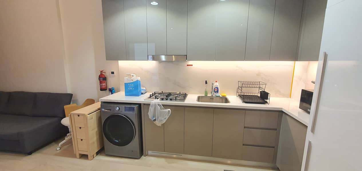 VACANT 1 BEDROOM FURNISHED APARTMENT AVAILABLE FOR RENT @ AZIZI RIVIERA - Image 8