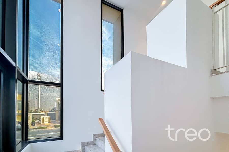 Corner Unit | Vacant | Green Belt - Image 7