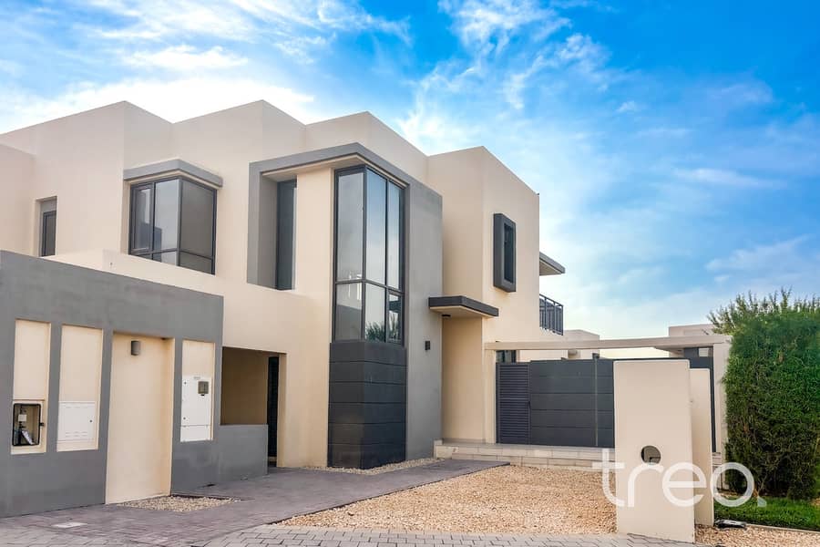 Corner Unit | Vacant | Green Belt - Image 19