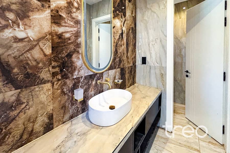 Smart Home | Brand New | 7 Bed | Custom - Image 15