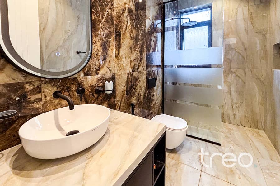 Smart Home | Brand New | 7 Bed | Custom - Image 18