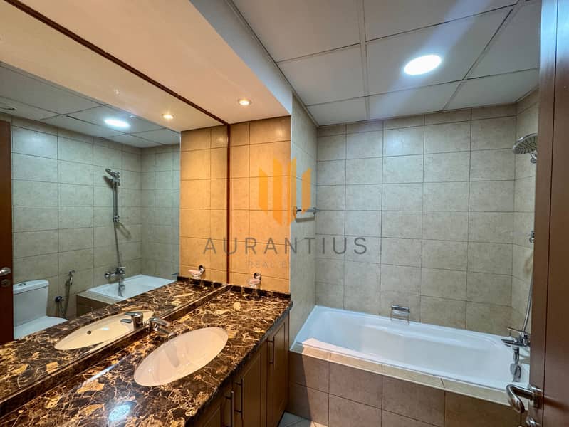 SZR and Golf Course View |Vacant Soon |Spacious