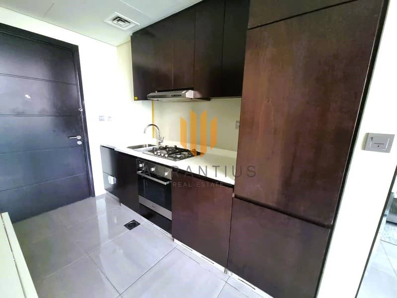 Canal and Pool Views| Near Metro| Ready to Move