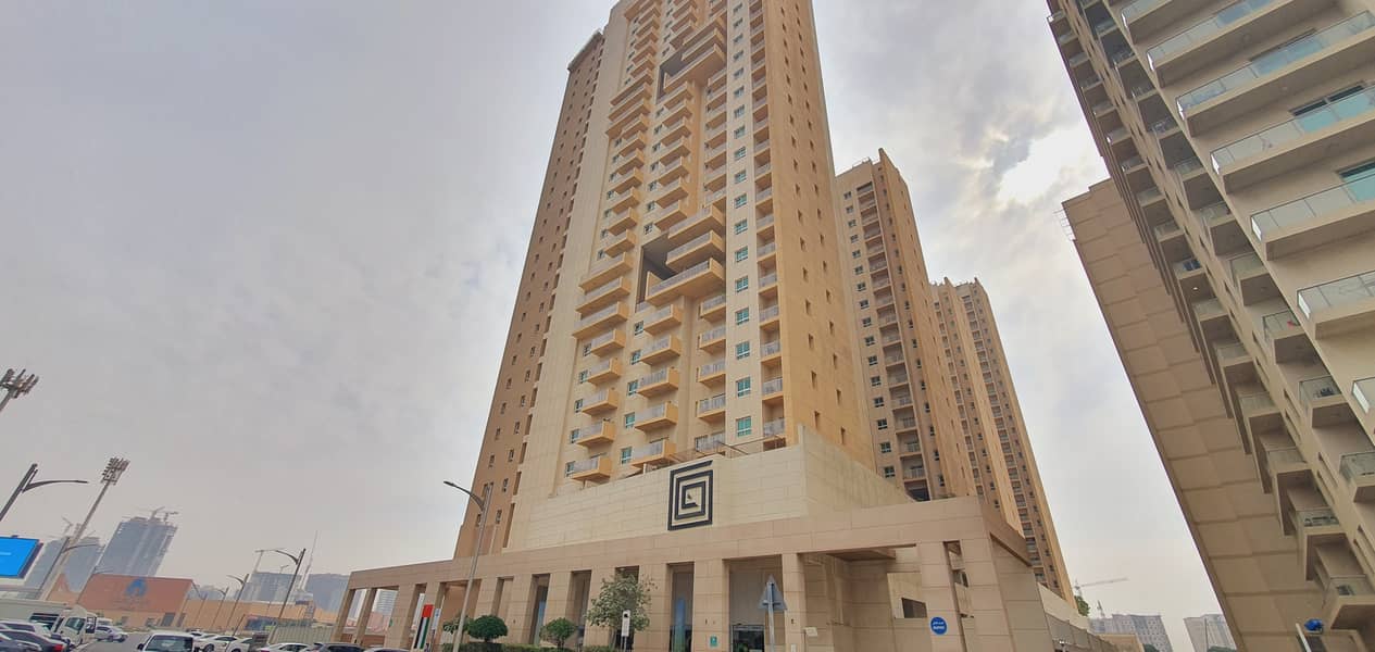 VERY NICE 1 BED ROOM APARTMENT AVAILABLE FOR RENT @ CENTRIUM TOWER 2 @ 58K