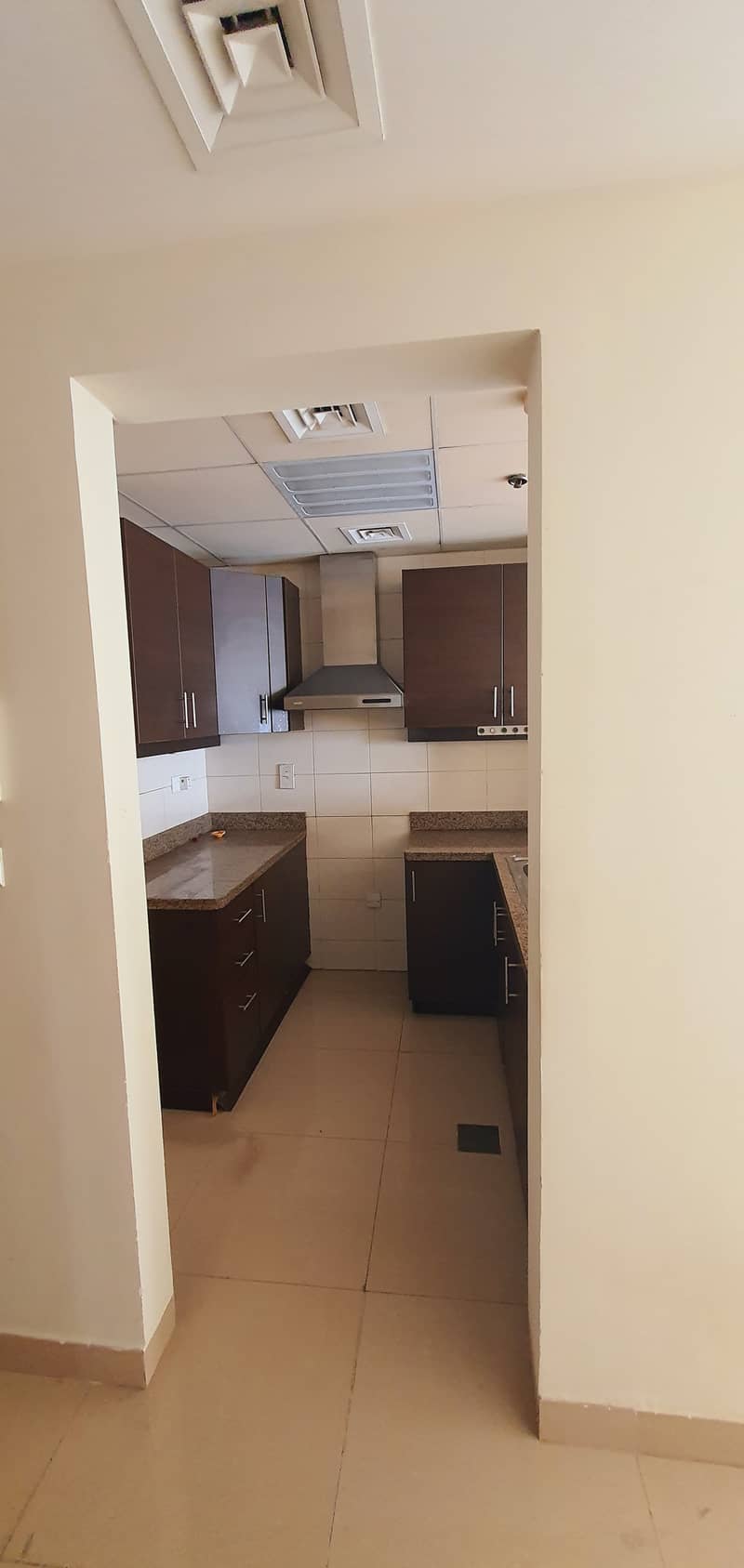 VERY NICE 1 BED ROOM APARTMENT AVAILABLE FOR RENT @ CENTRIUM TOWER 2 @ 58K - Image 31