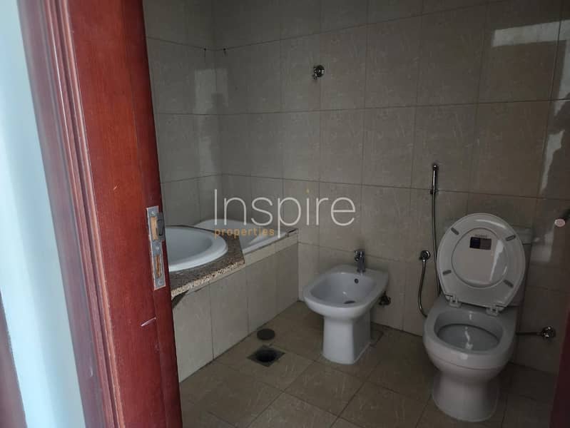 Bright & Spacious 1BR | Unfurnished | Best Price - Image 12