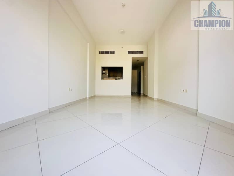 Near to Mall * Elegant 2BHK With Balcony ; Gym ; Parking | Rent Only 68K By 4/Payments
