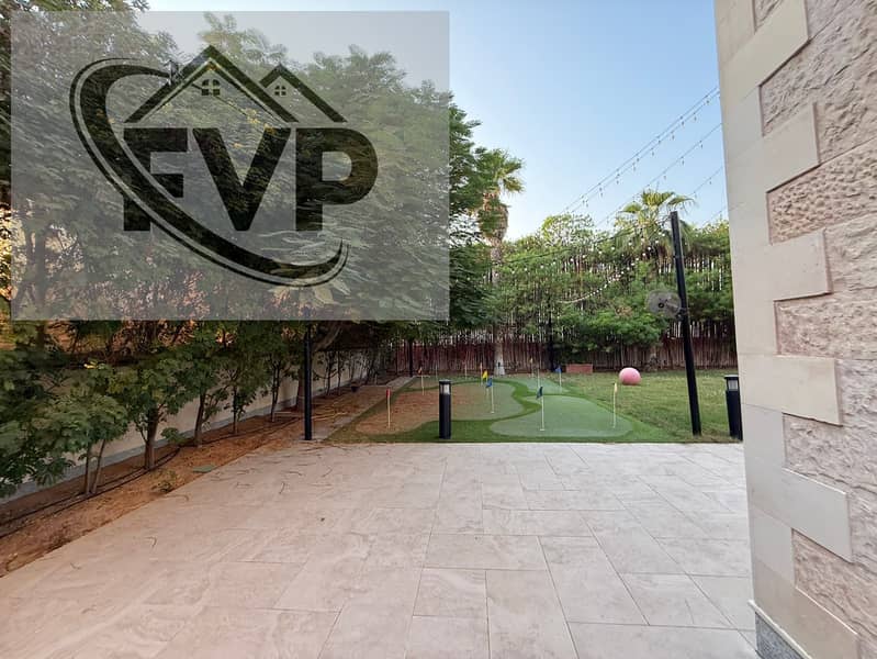 Luxurious 5BHK+Maid Villa I Private Pool I Vacant