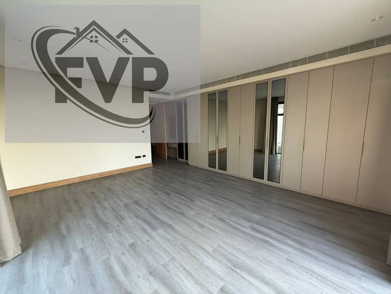 Luxurious 5BHK+Maid Villa I Private Pool I Vacant