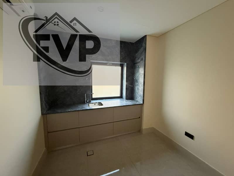 Luxurious 5BHK+Maid Villa I Private Pool I Vacant - Image 11