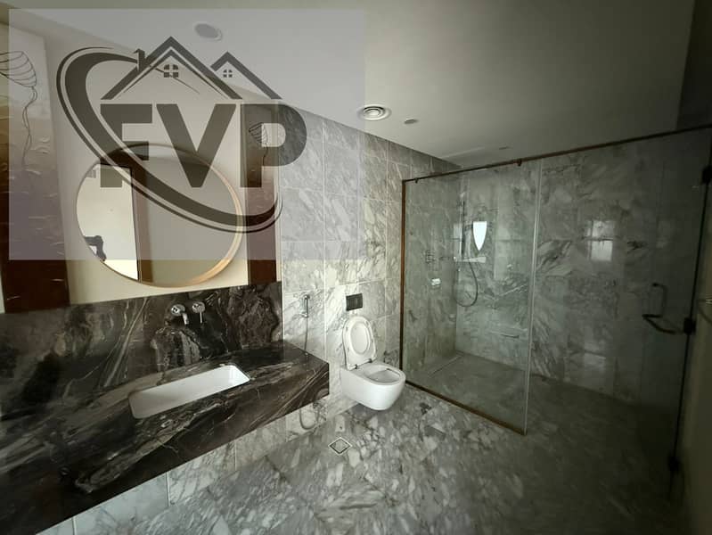 Luxurious 5BHK+Maid Villa I Private Pool I Vacant - Image 28