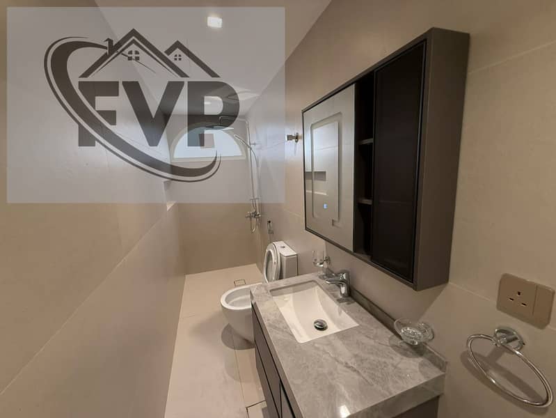 Spacious 5BED+Maids | Semi Furnished | Upgraded - Image 6