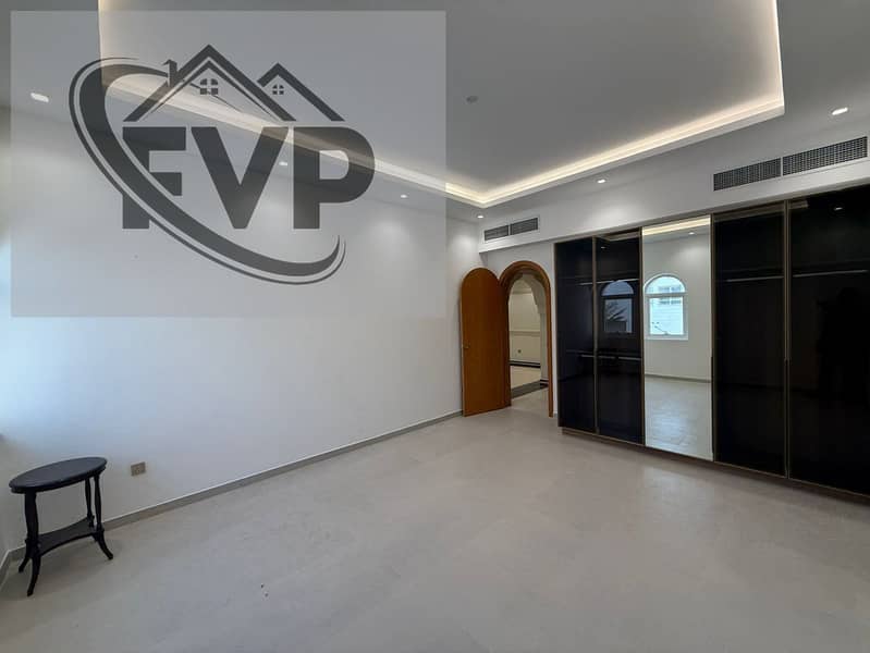 Spacious 5BED+Maids | Semi Furnished | Upgraded - Image 7