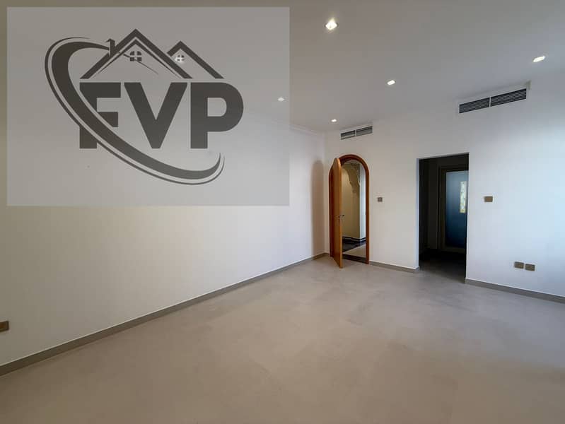 Spacious 5BED+Maids | Semi Furnished | Upgraded - Image 23