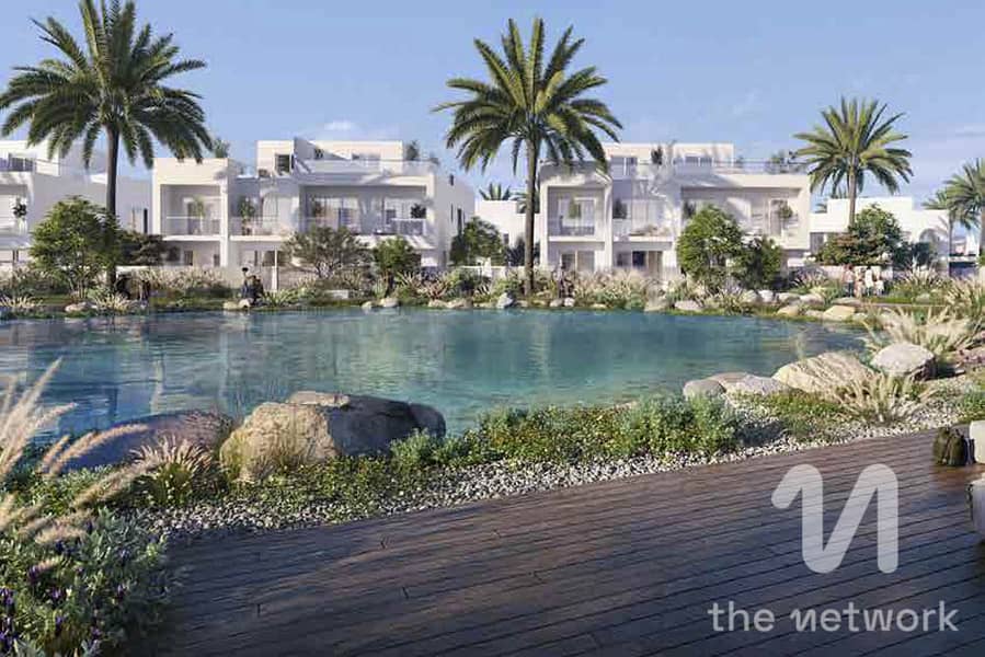 Prime Location | Huge Layout | Lagoon Views - Image 11