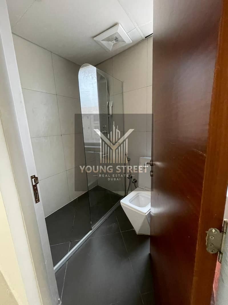 Large Luxury | Villa for Rent | Sydney Villas - Image 10