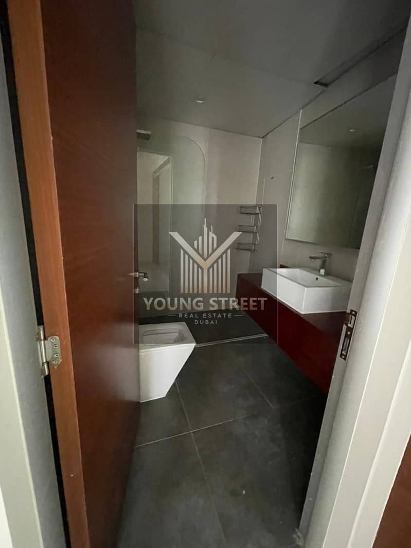 Large Luxury | Villa for Rent | Sydney Villas - Image 12