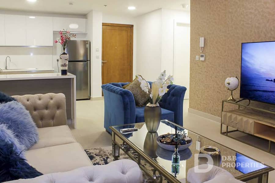 Exclusive | Spacious 3 Bedroom | Community View