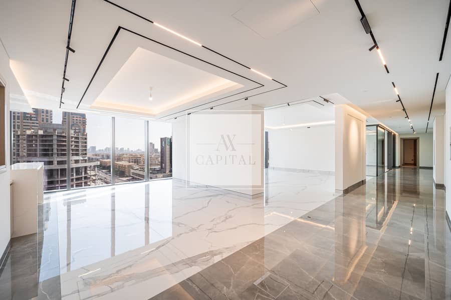 Ultra Luxury | High End Residence | Iconic Views