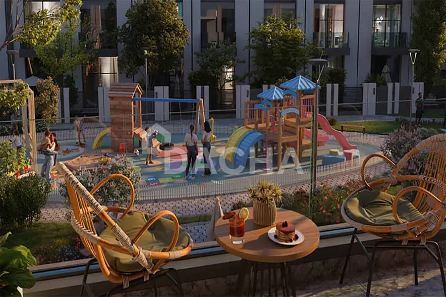 Luxury 4 Bed Single Row | Reportage Village - Image 7