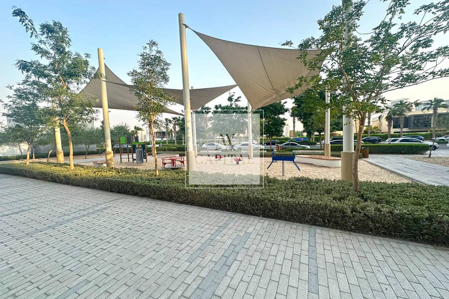 Exclusive | Vacant in April | Full Golf View - Image 13